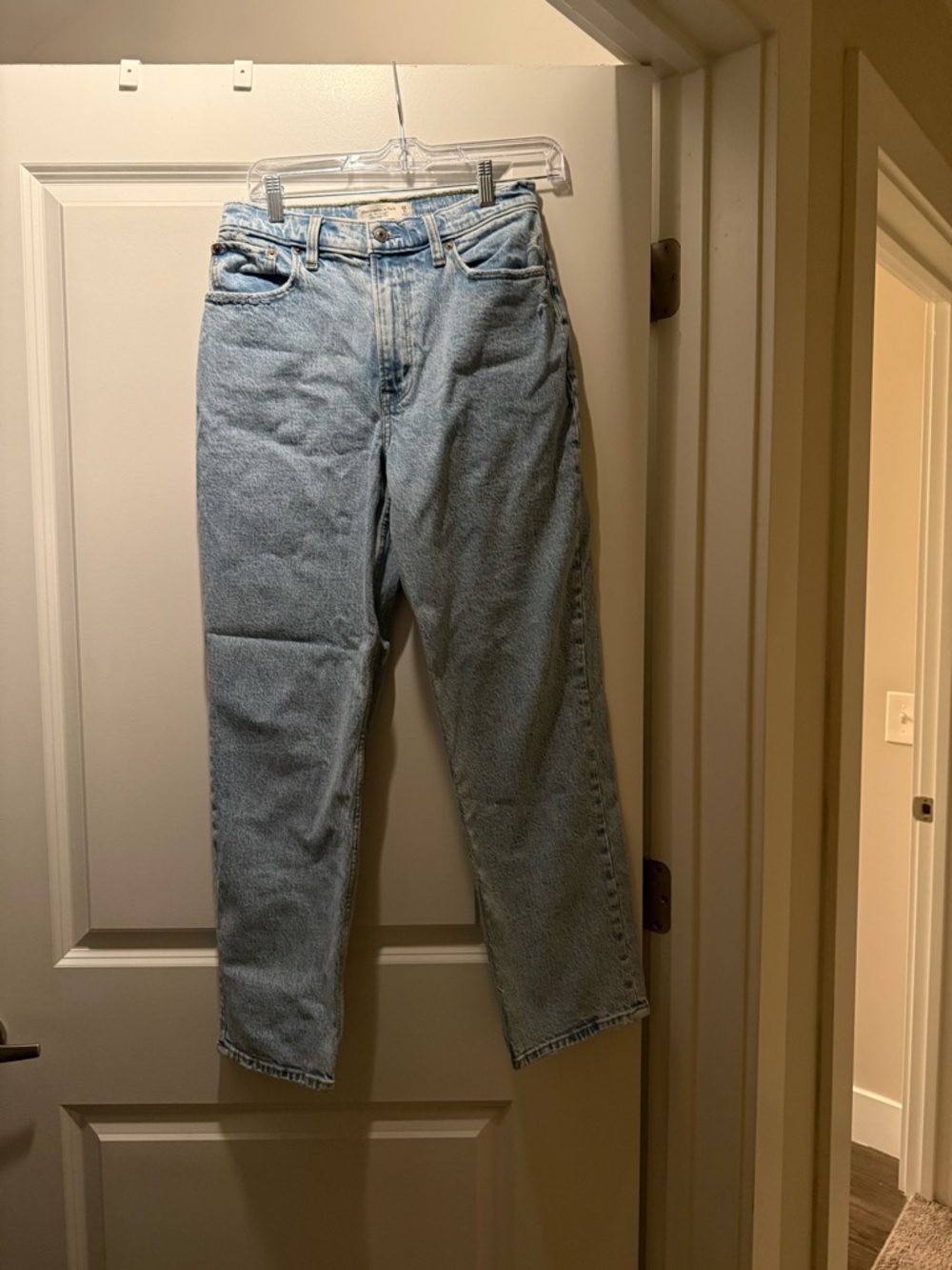 Abercrombie & Fitch 90s Ultra High Rise Straight Jeans – 28 Short